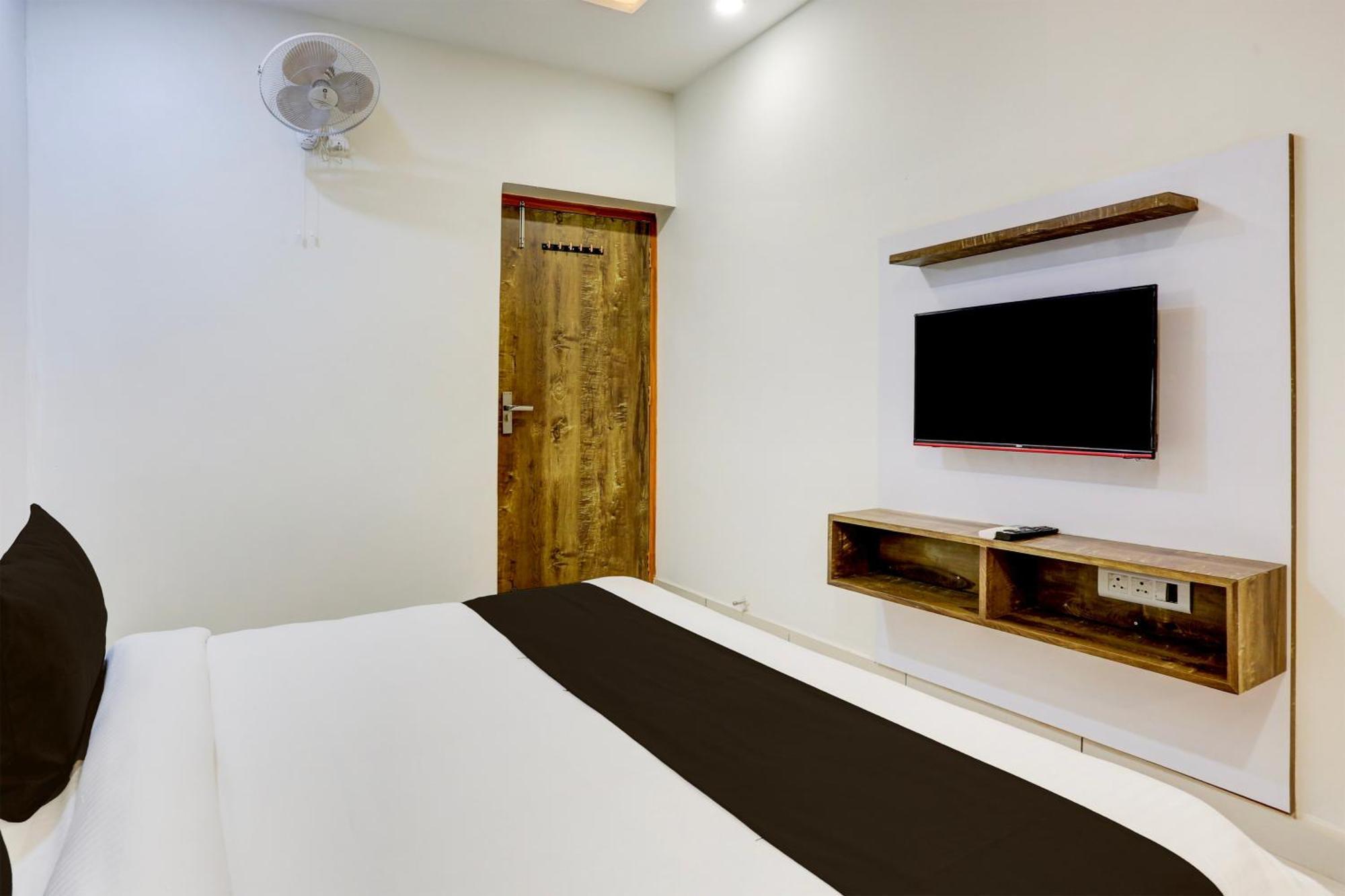 Super Townhouse Model Town Rohtak Formerly Hotel Tathastu 외부 사진